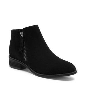 Women's Blondo Boots (Linda)